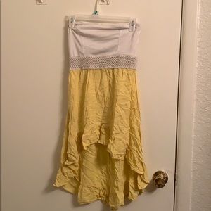 Hi-Lo strapless dress